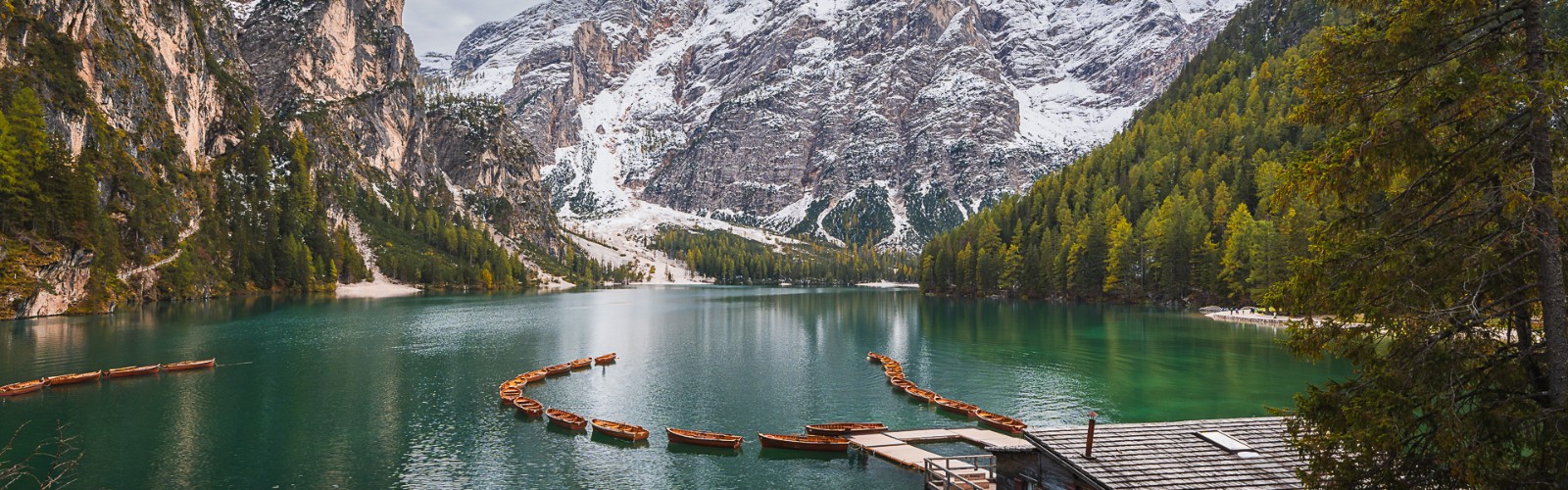 Serviço profissional de táxi e transporte privado nas Dolomitas