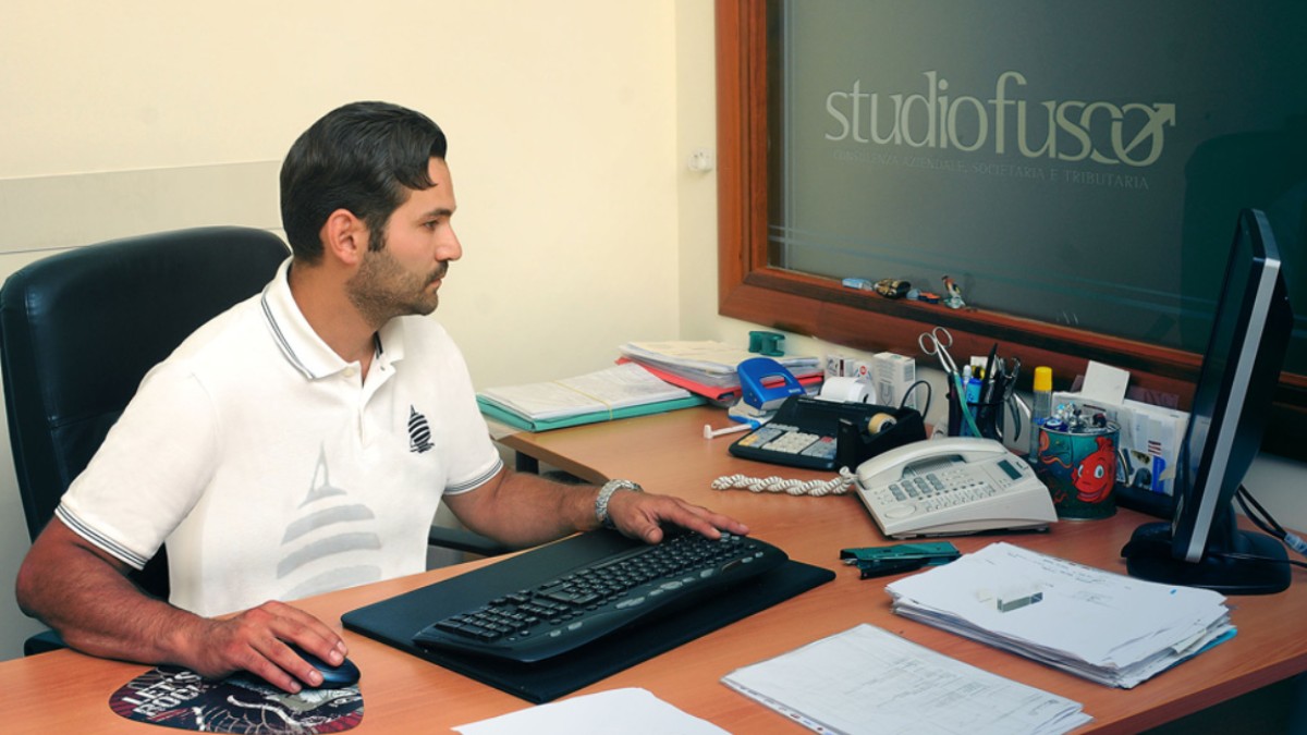 Domenico Fusco - Especialista Contábil e Consultor Trabalhista