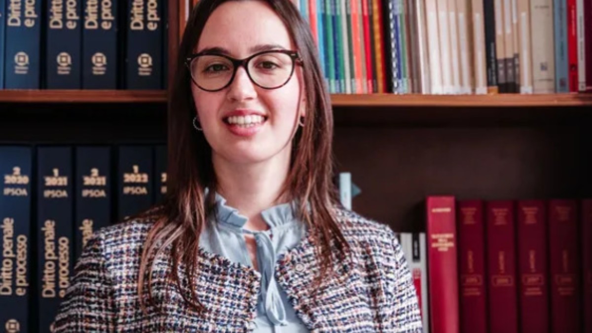 Especialista em Direito Penal e Direito do Trabalho